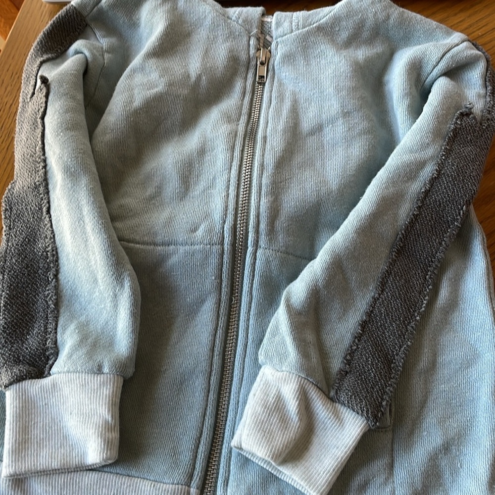 Chaser Hoodie Zipper Sweatshirt 2 Front Pockets Size 6 NWT - Picture 2 of 3